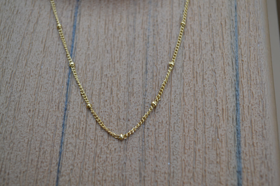 Stella Gold Necklace